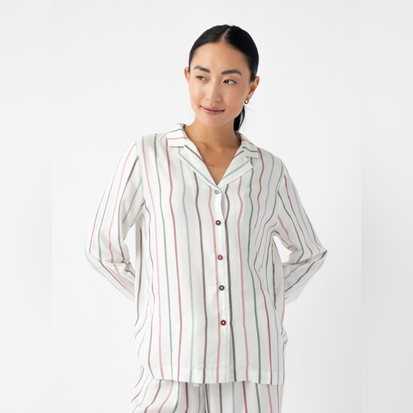 Cozy Earth Women's Soft Woven Long Sleeve Pajama Top - Picture 6 of 7